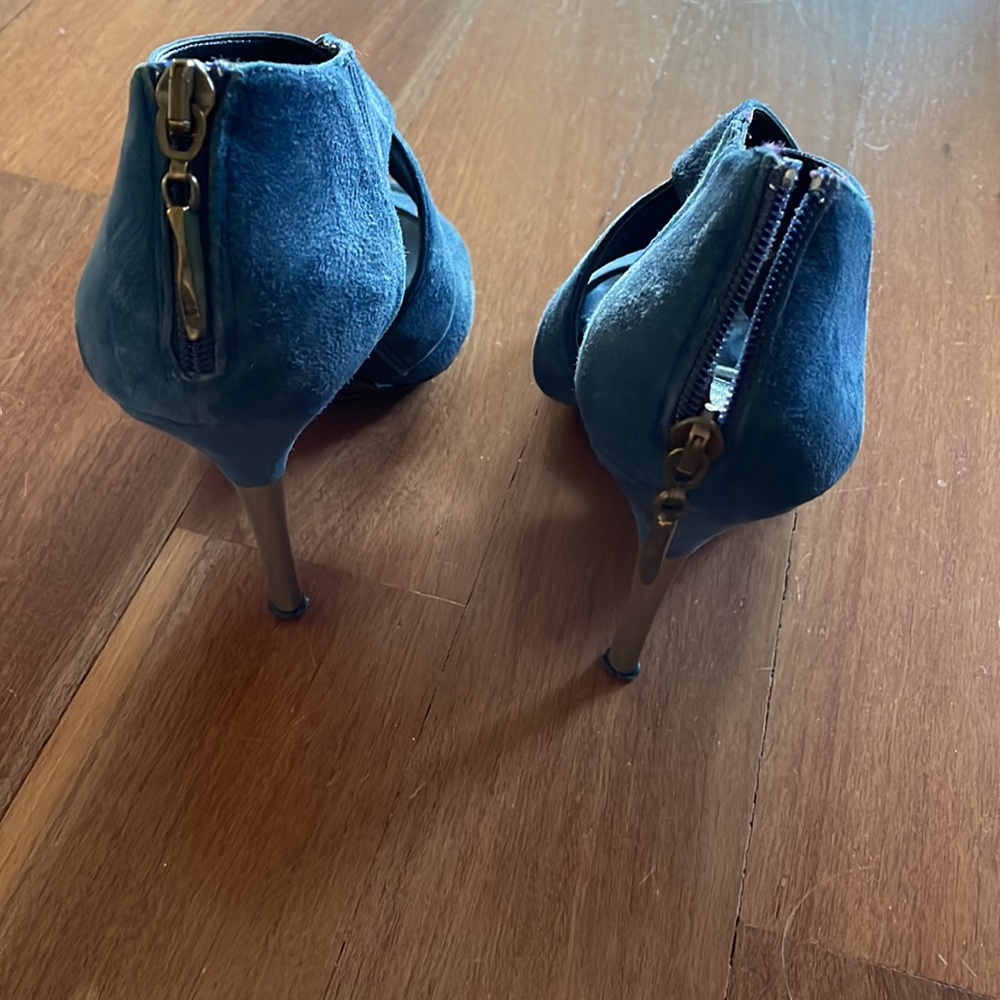 DVF Blue suede stiletto. 7 M. Made in Italy. - Picture 8 of 11